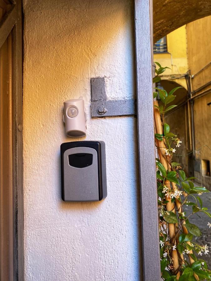 Appartamento Omarea - Imperia Esterno foto